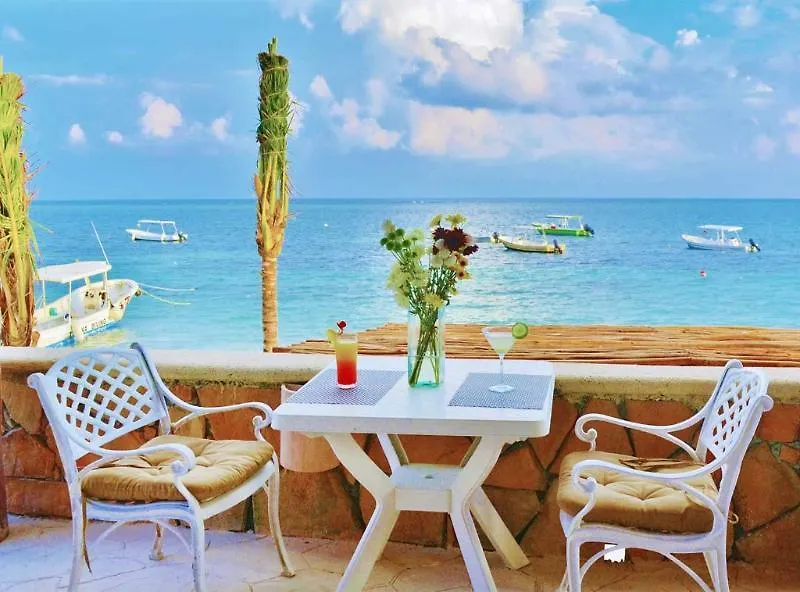 Hacienda Morelos Beachfront Hotel Puerto Morelos Mexico