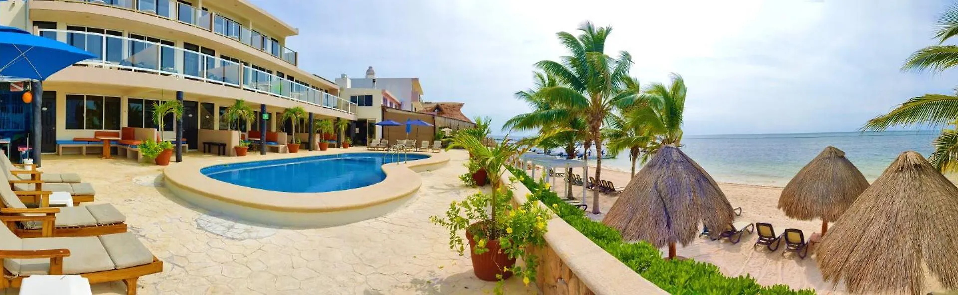 Hacienda Morelos Beachfront Hotel بويرتو موريلوس المكسيك