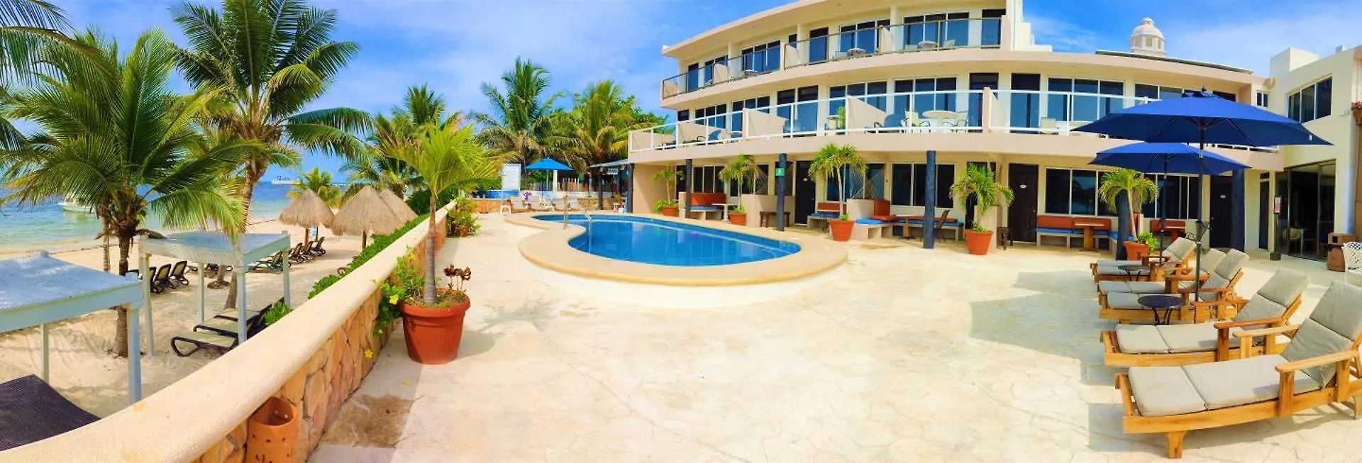 Hacienda Morelos Beachfront Hotel بويرتو موريلوس 3*,  المكسيك
