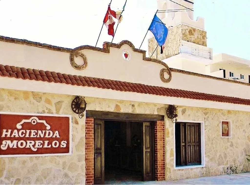 Hacienda Morelos Beachfront Hotel بويرتو موريلوس 3*,