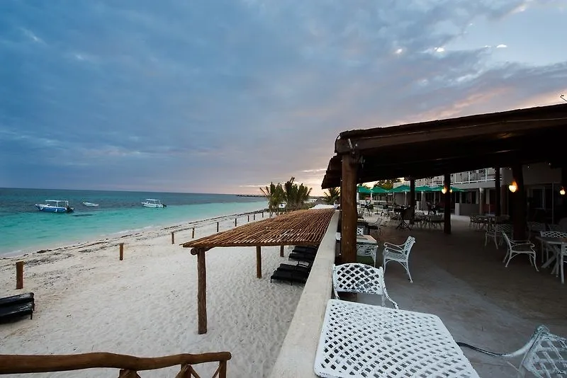 Hacienda Morelos Beachfront Hotel Puerto Morelos